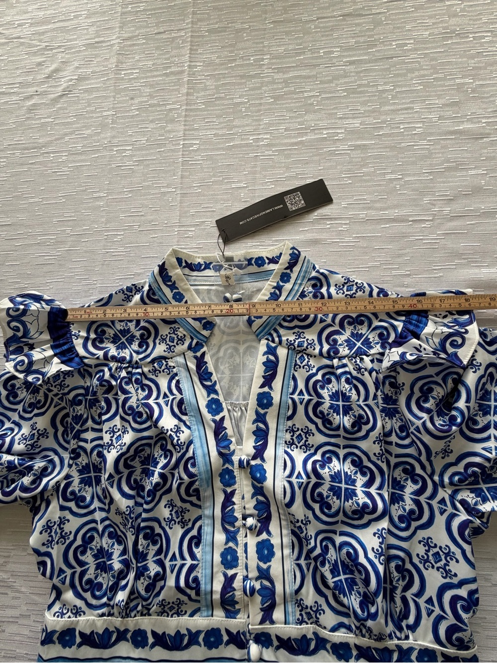 Lai Meng Five Cats Mini Dress Women's  Blue White Floral Puff Sleeve NWT Size M - Picture 4 of 9